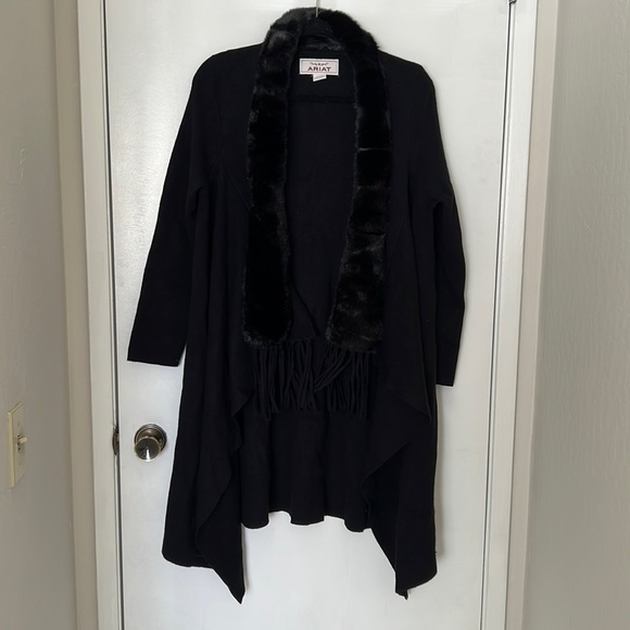 Ariat - faux fur/fringe open cardigan - Picture 3 of 6